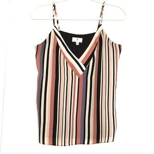 Adjustable straps camisole size small